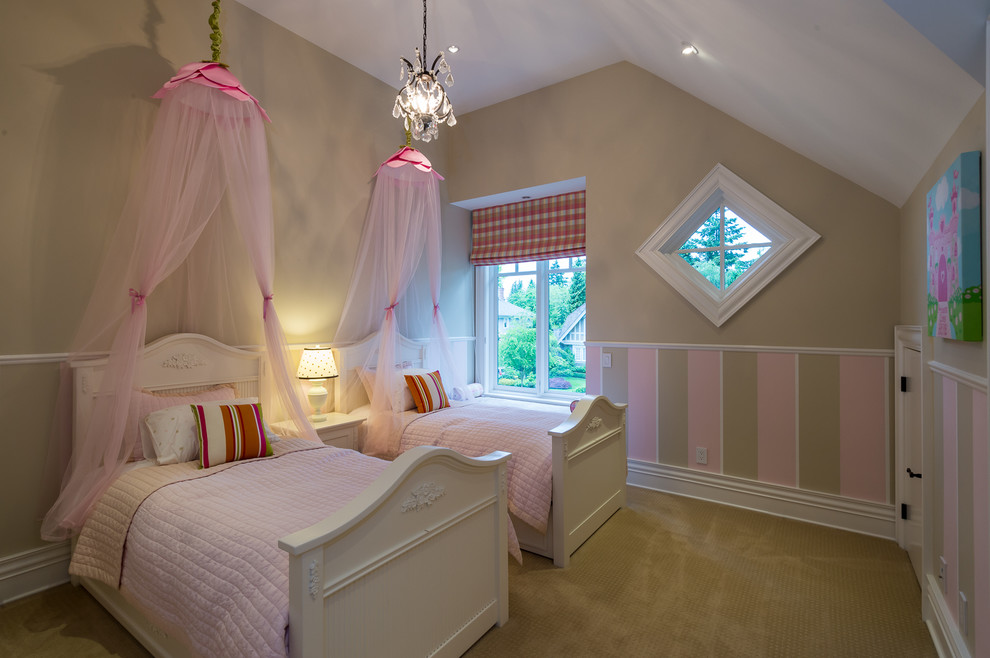 This is an example of a traditional kids' bedroom in Vancouver.