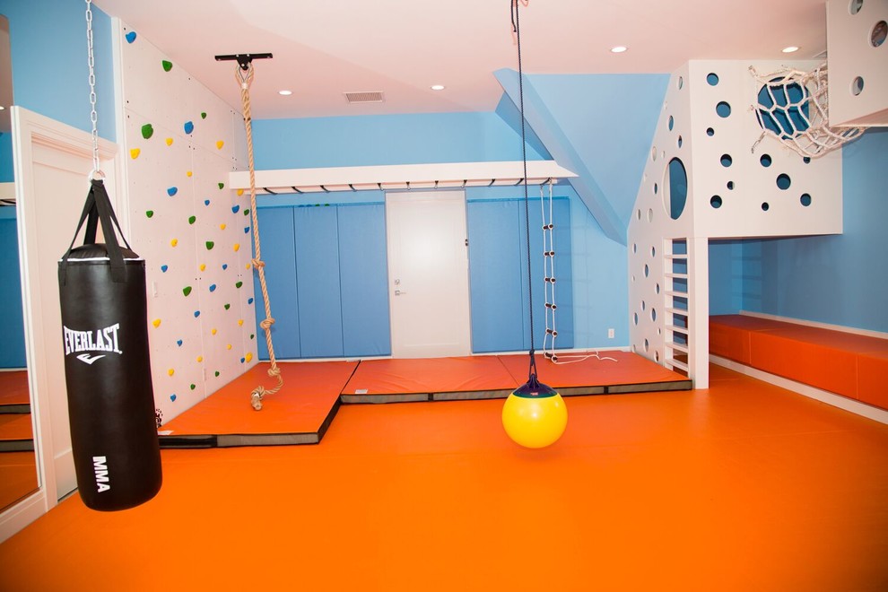 Свежая идея для дизайна: нейтральная детская с игровой среднего размера в современном стиле с синими стенами и оранжевым полом для ребенка от 4 до 10 лет - отличное фото интерьера