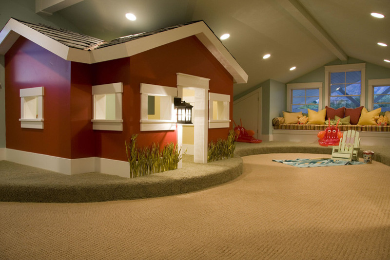 Пример оригинального дизайна: большая нейтральная детская с игровой в современном стиле с синими стенами, ковровым покрытием и бежевым полом