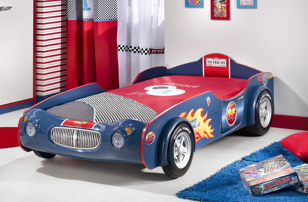 Пример оригинального дизайна: детская в стиле модернизм с спальным местом для ребенка от 4 до 10 лет, мальчика