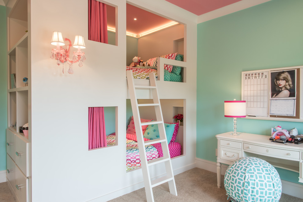 На фото: детская в современном стиле с спальным местом, синими стенами, ковровым покрытием и бежевым полом для подростка, девочки с