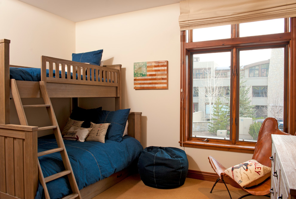 Design ideas for a rustic kids' bedroom in Los Angeles.