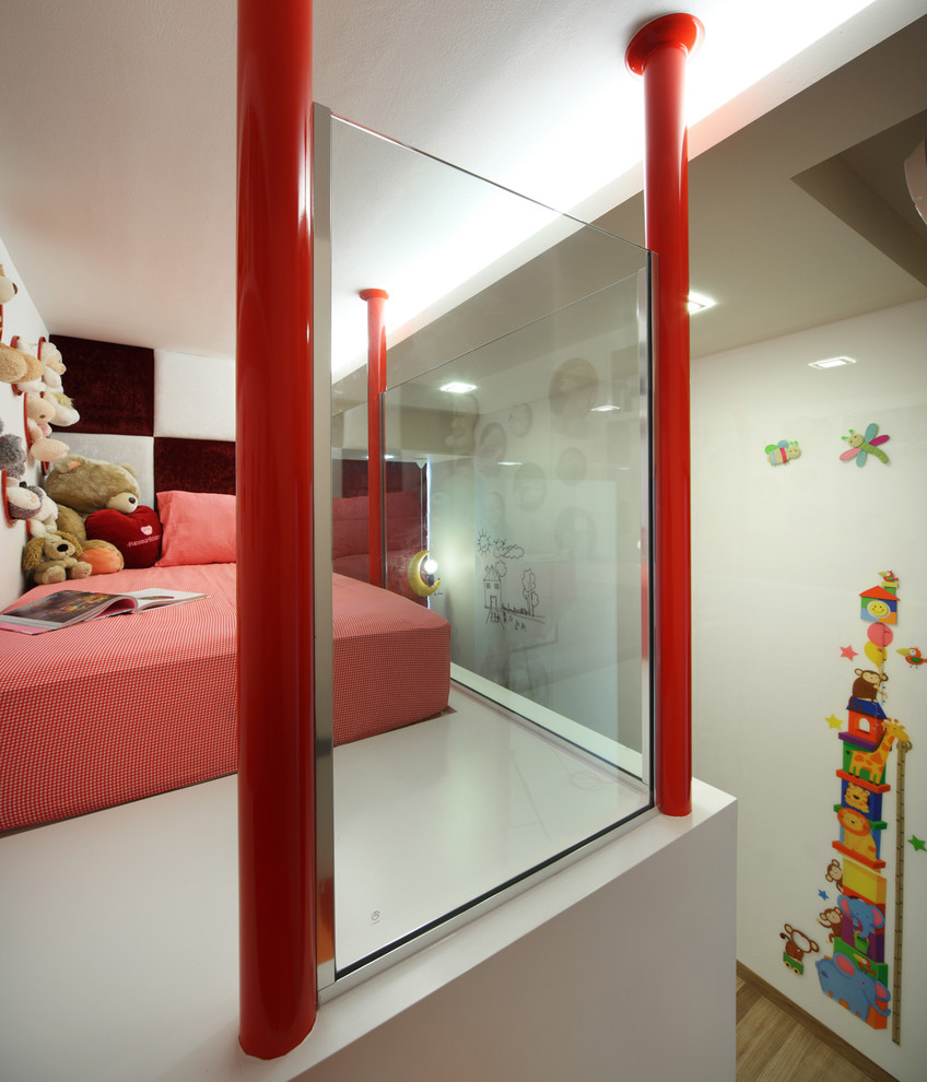 Idée de décoration pour une chambre d'enfant minimaliste.