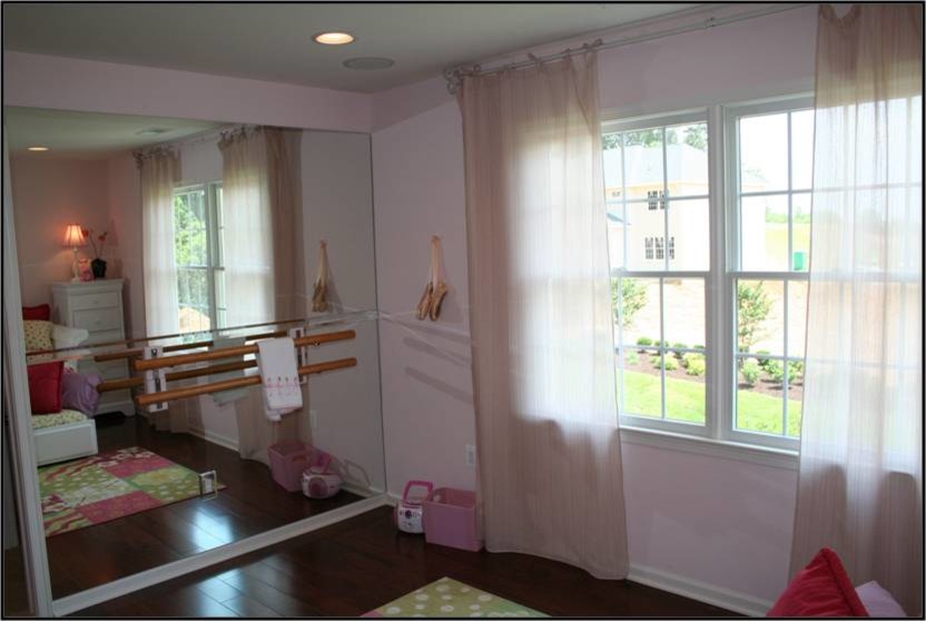 This is an example of a contemporary kids' bedroom in Baltimore.