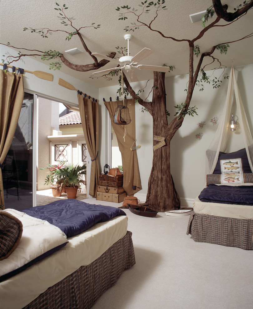 Inspiration for a mediterranean kids' bedroom remodel in Tampa