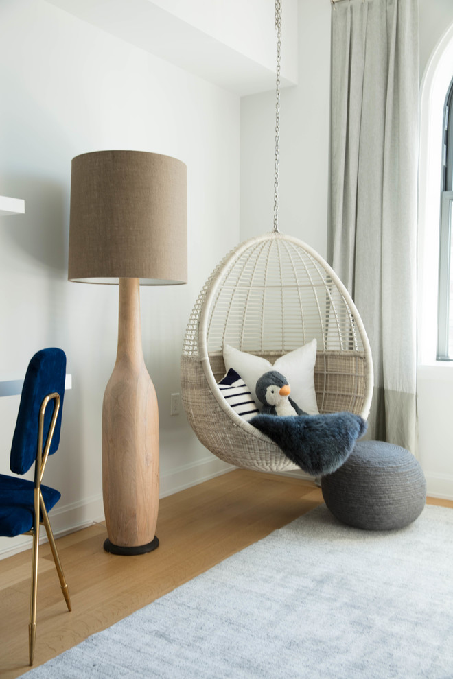Example of a trendy kids' room design in New York