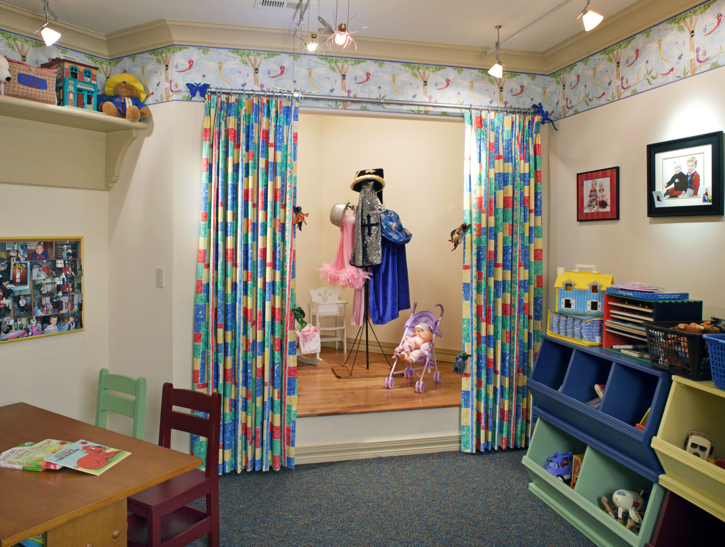 Playroom Stage - Photos & Ideas | Houzz