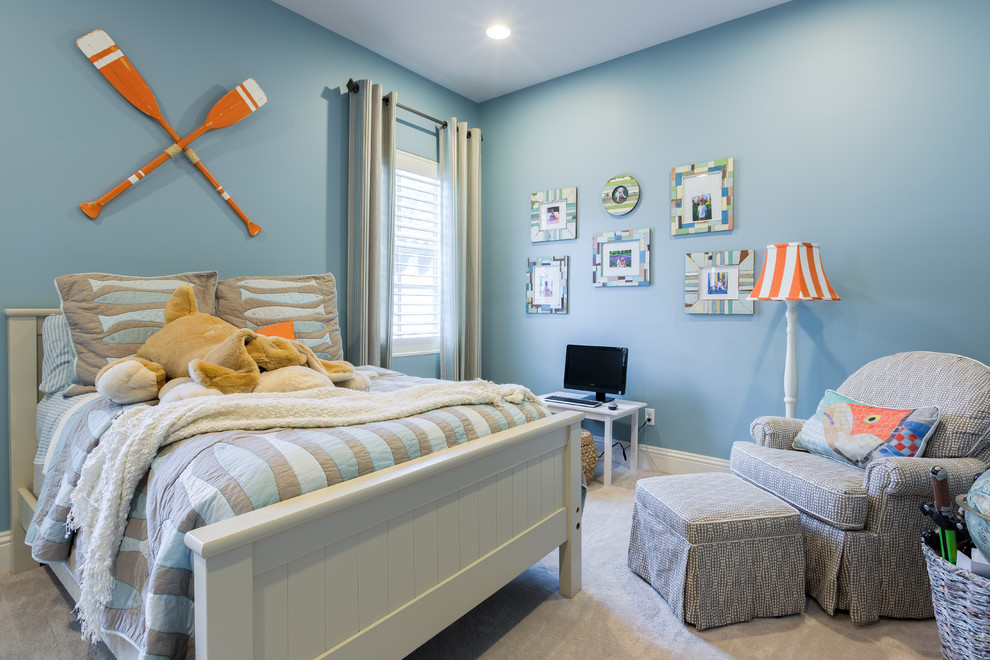 Design ideas for a medium sized classic children’s room for boys in Tampa with blue walls, carpet and white floors.