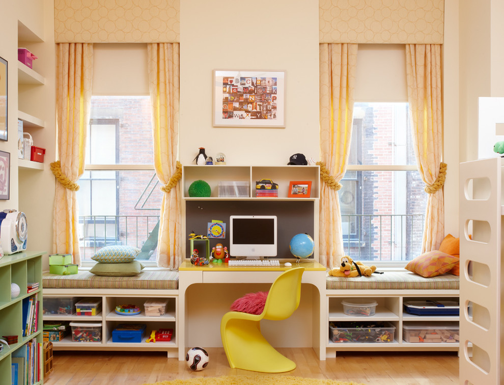 Trendy kids' room photo in New York