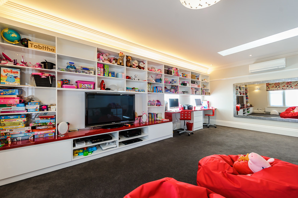 Idées déco pour une grande chambre d'enfant moderne avec un mur blanc, moquette et un sol gris.