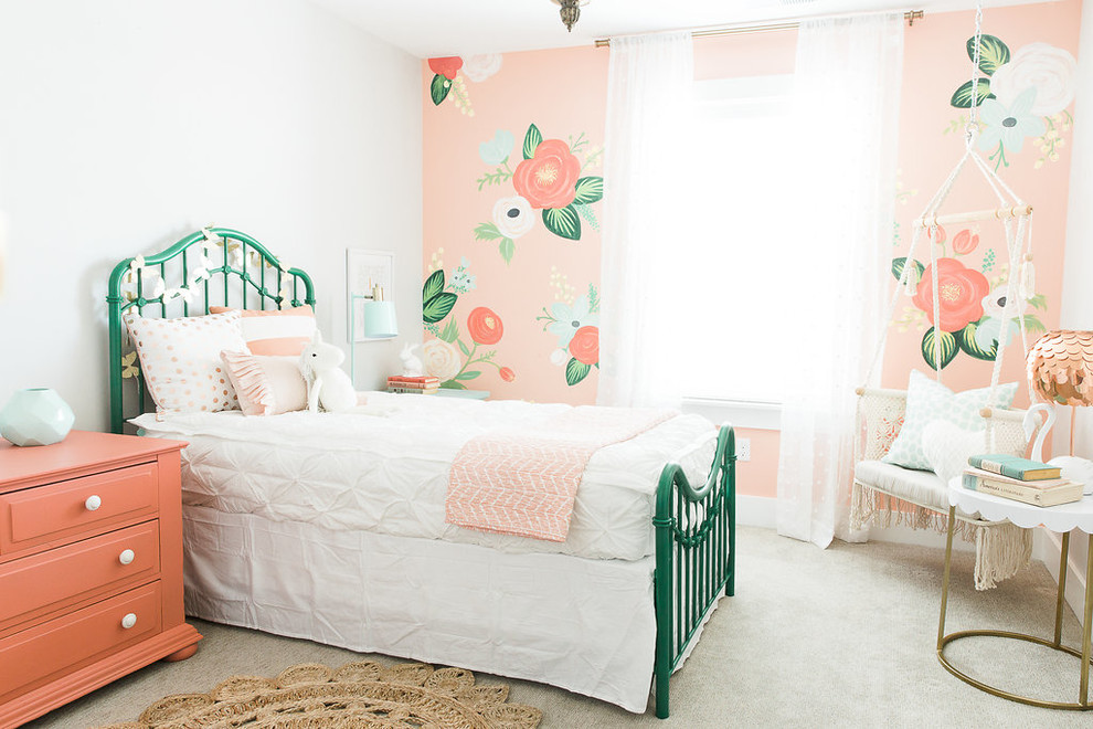 ソルトレイクシティにある低価格のトランジショナルスタイルのおしゃれな子供部屋の写真