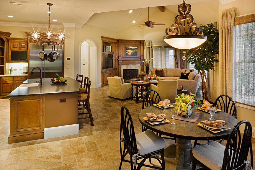 Traditional kitchen in Houston.
