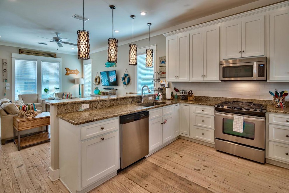 This is an example of a coastal kitchen in Miami.