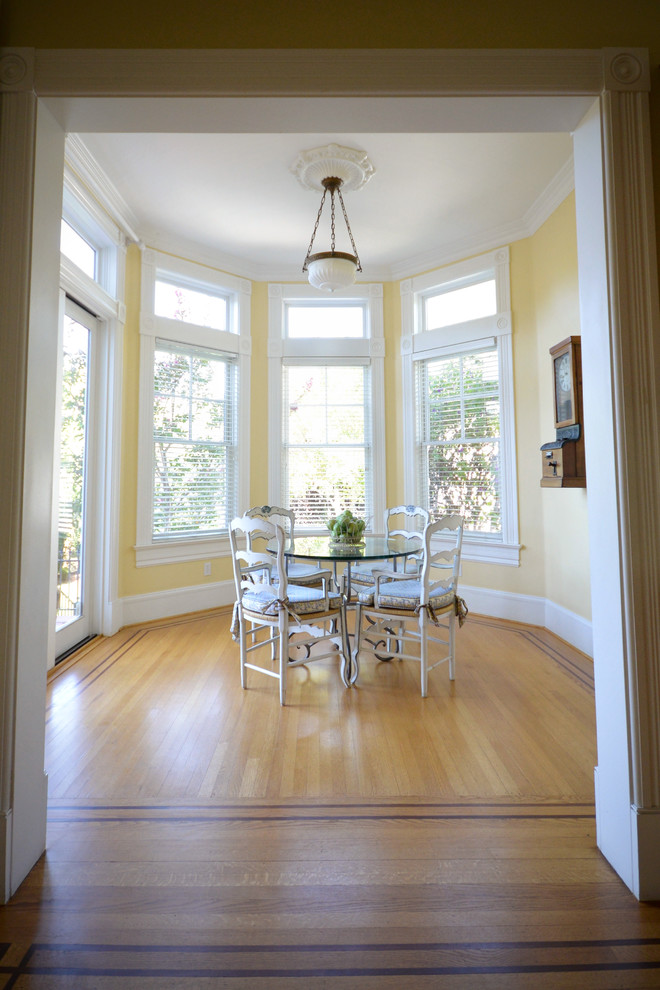 Photo of a dining room in San Francisco.
