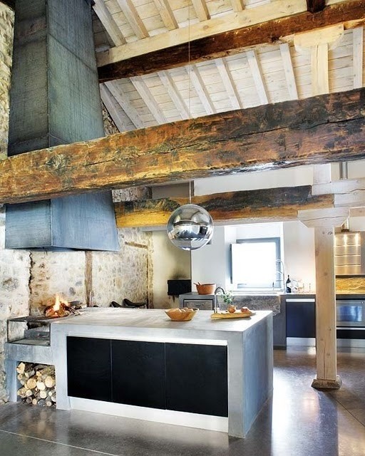 Idéer för att renovera ett rustikt kök