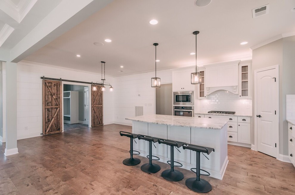 117 River Chase Farmhouse Kitchen Nashville by Homes