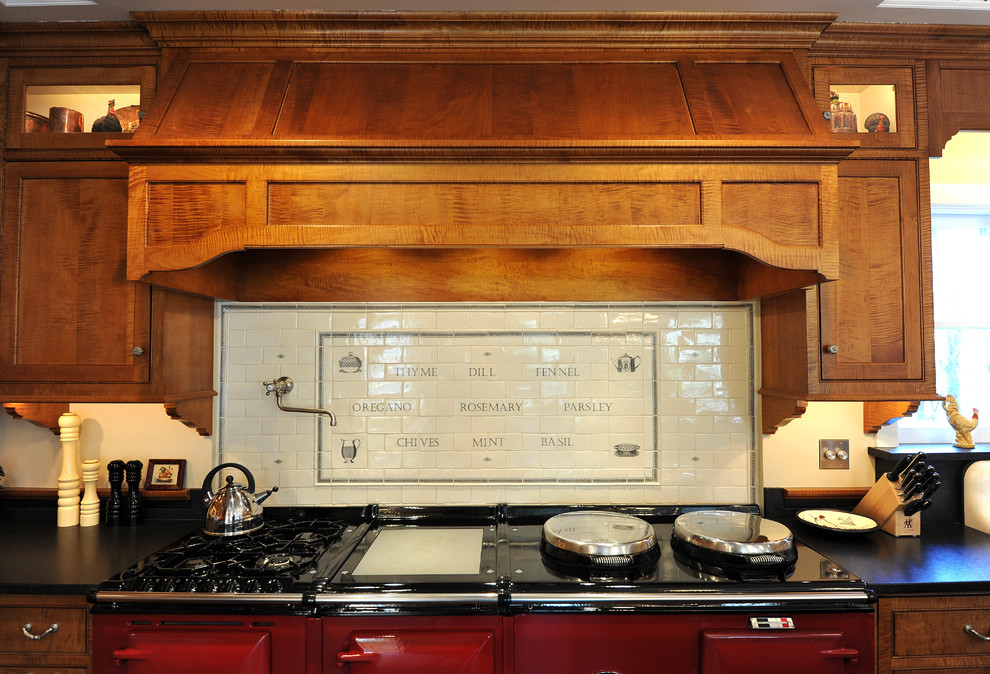 1915 Colonial Revival Addition Traditional Kitchen New York By   1915 Colonial Revival Addition T Jeffery Clarke Architect Llc Img~4d31ca1401e459af 9 9906 1 0fb99d6 