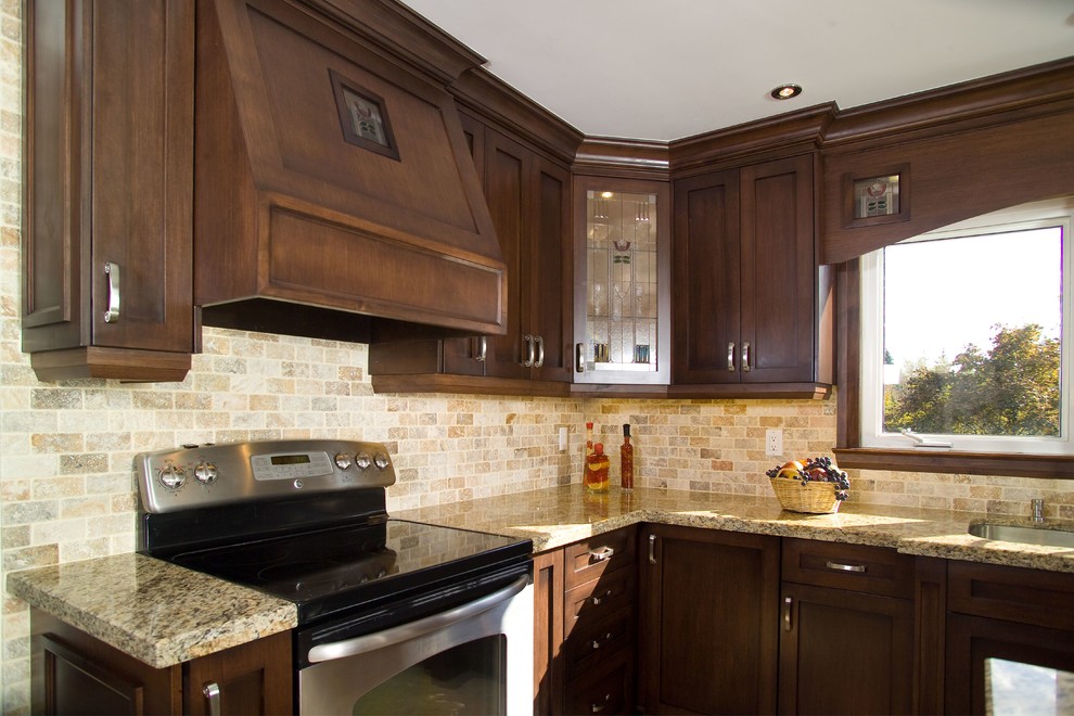 Example of a small transitional l-shaped medium tone wood floor eat-in kitchen design in Toronto with an undermount sink, shaker cabinets, dark wood cabinets, granite countertops, beige backsplash, ceramic backsplash, stainless steel appliances and an island