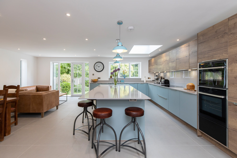 Design ideas for a contemporary kitchen in Hertfordshire.