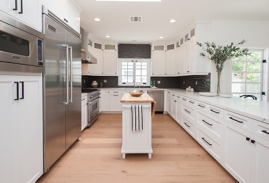 220 Plymouth. Los Angeles, Ca. Rustic Kitchen Los Angeles by