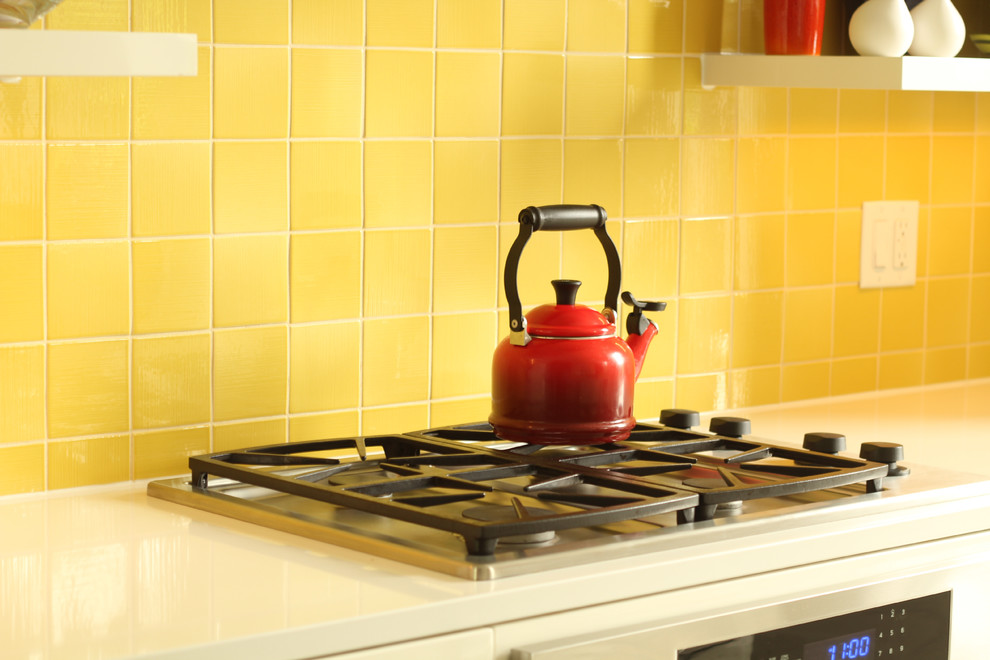 30" Gas Cooktop in Compact Kitchen Modern Kitchen Other by