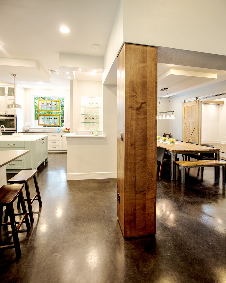 Inspiration for a transitional concrete floor kitchen remodel in Austin