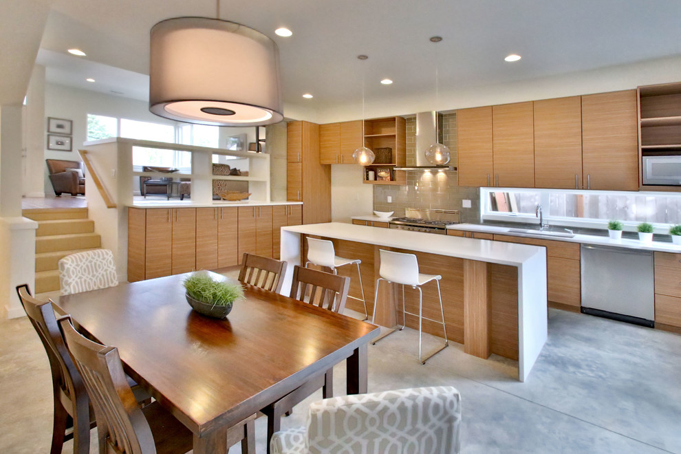 Design ideas for a contemporary kitchen in Portland.