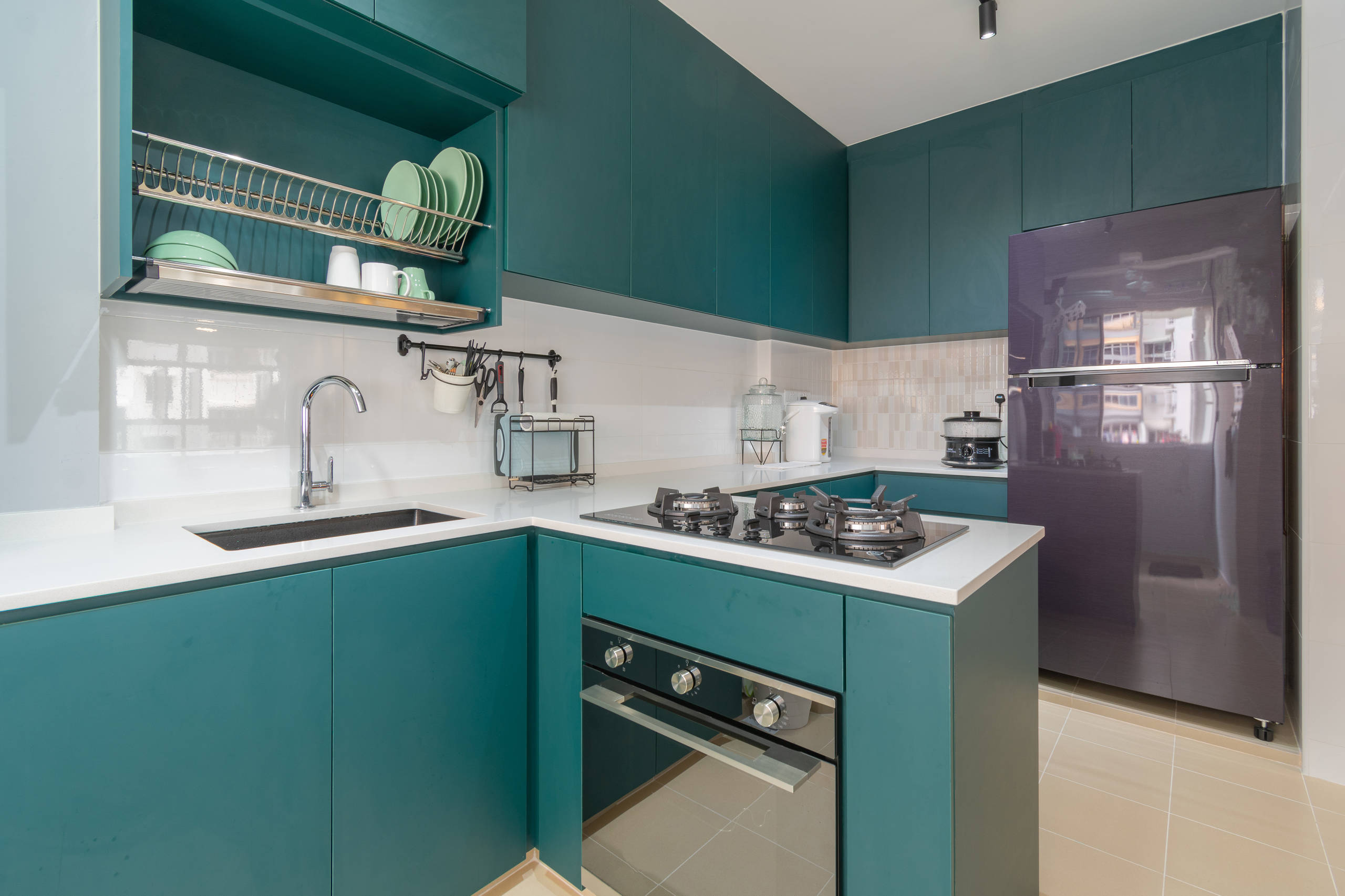 75 Turquoise Kitchen with Colored Appliances Ideas You'll Love - January,  2024