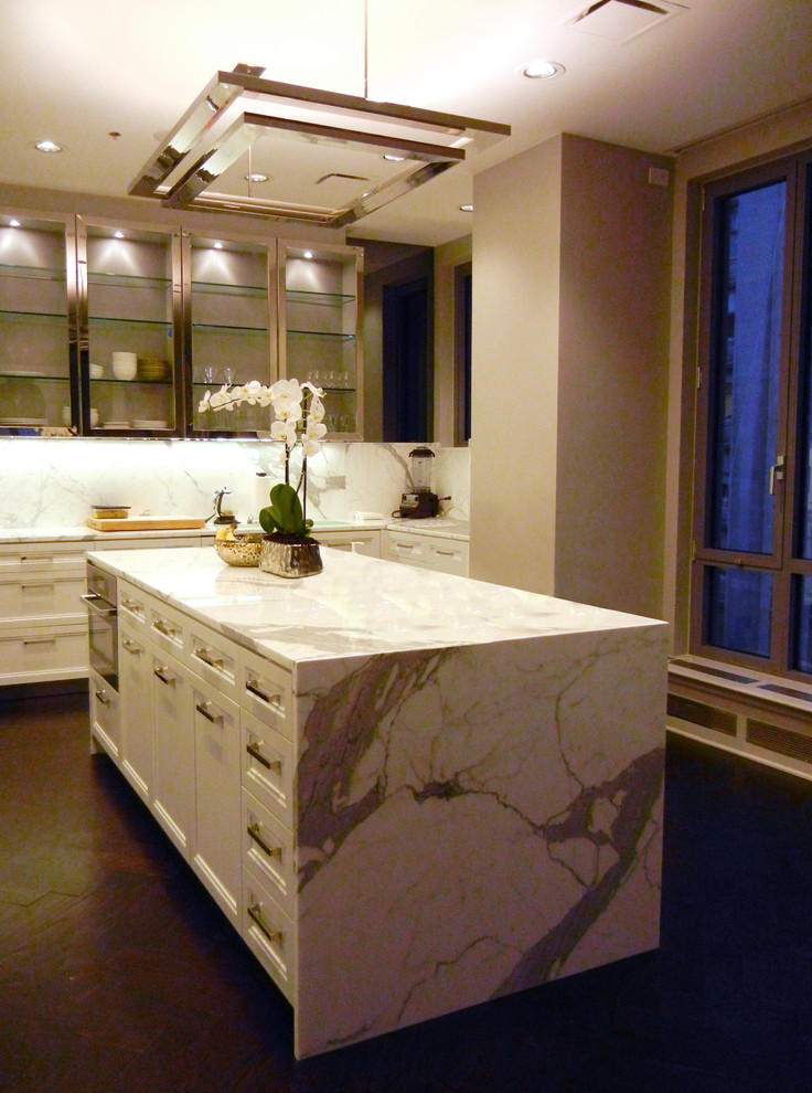 Modern kitchen in New York.