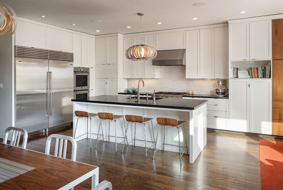 Example of a trendy kitchen design in San Francisco with stainless steel appliances