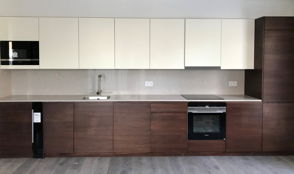 9 x Flats Ealing Caesarstone Clamshell Quartz Kitchen London