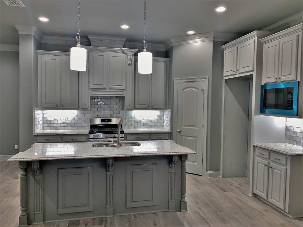 9018 New Castle Drive Shreveport La Contemporary Kitchen New Orleans By Jd Gill Builders Llc