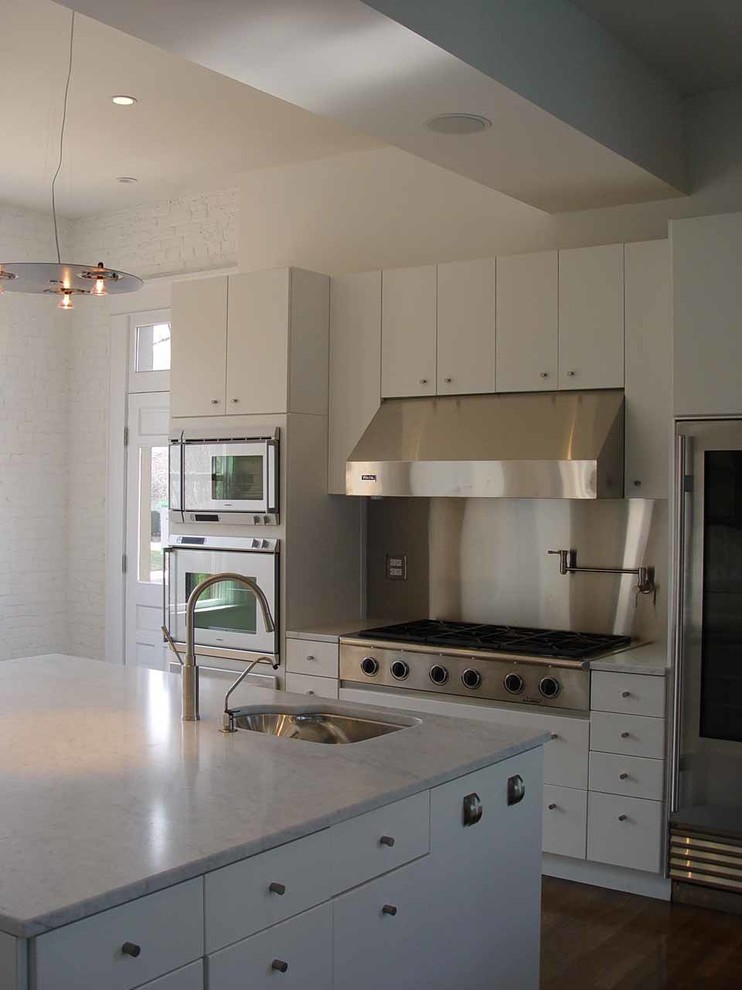 902 Modern Kitchen Indianapolis by The ReDevelopment Group Houzz