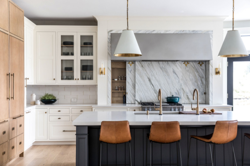 Inspiration for a classic kitchen in Portland Maine.