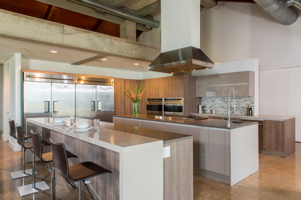 Photo of a contemporary kitchen in Houston.