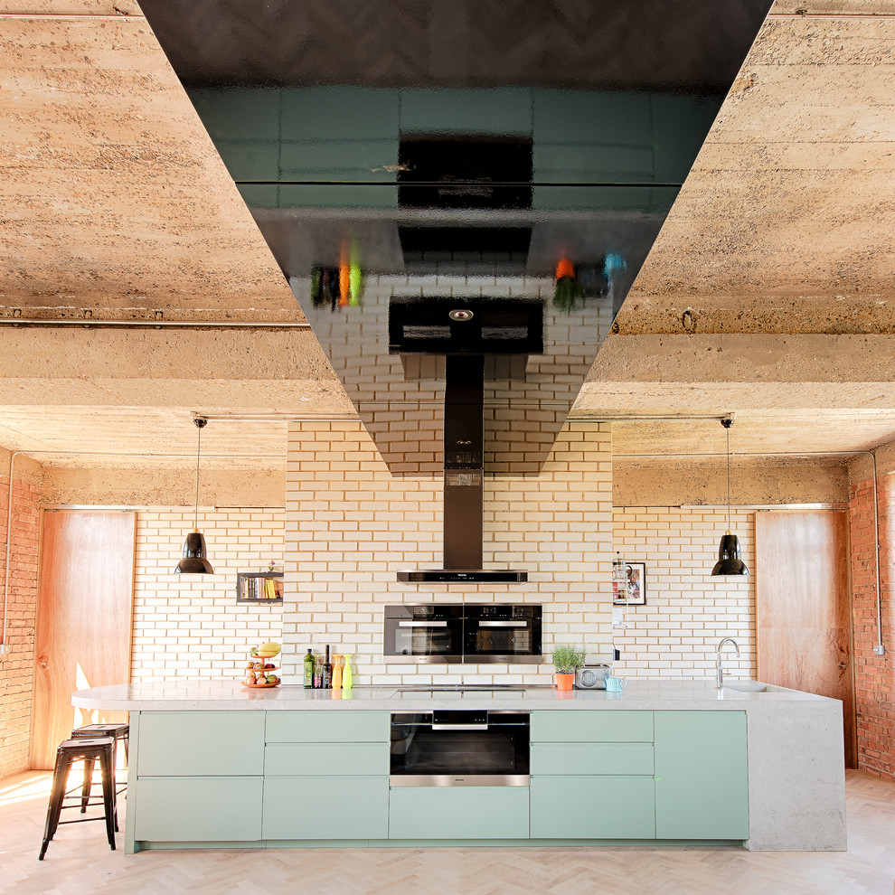 Inspiration for a contemporary kitchen in Oxfordshire.