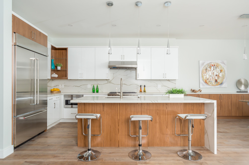 A Modern White and Walnut Kitchen Contemporary Kitchen Toronto