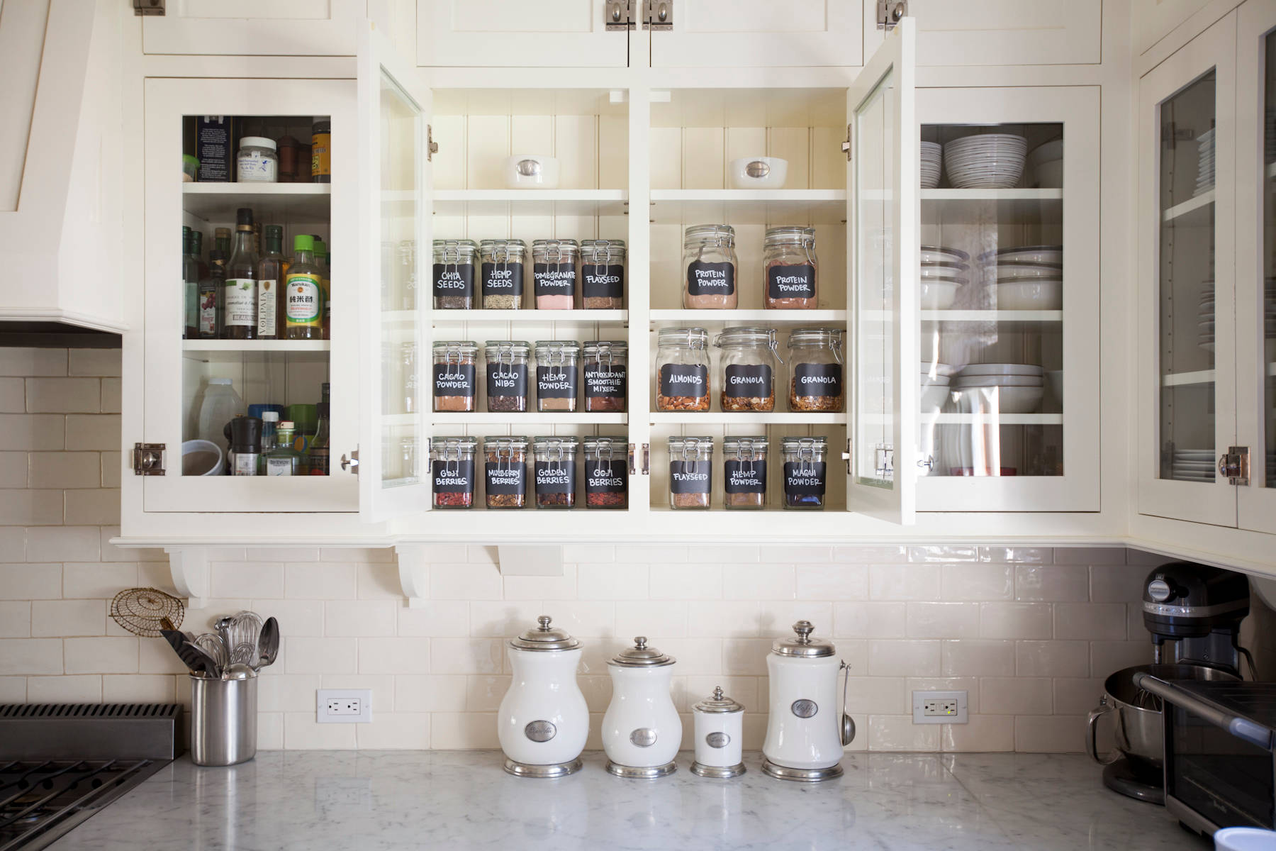 Tiroir à épices à double compartiment  Home decor kitchen, Modern kitchen  design, Loft inspiration