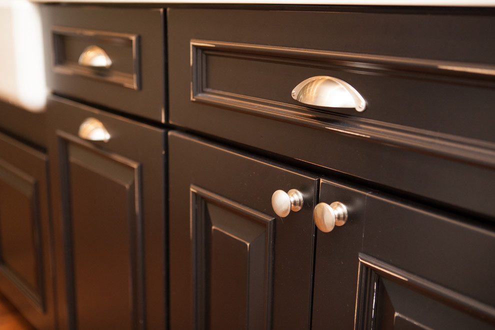 A StarSpangled Kitchen in Barrington Farmhouse Kitchen Chicago