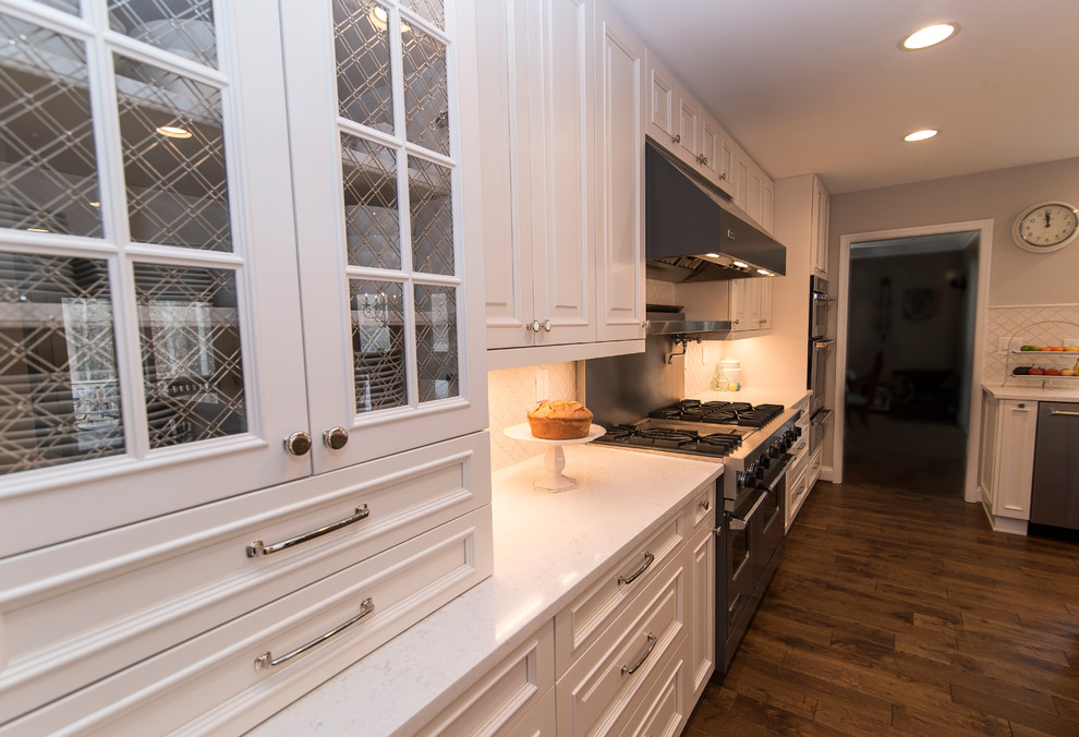 Absolutely Alluring Farmhouse Kitchen Baltimore by O'Hanlon