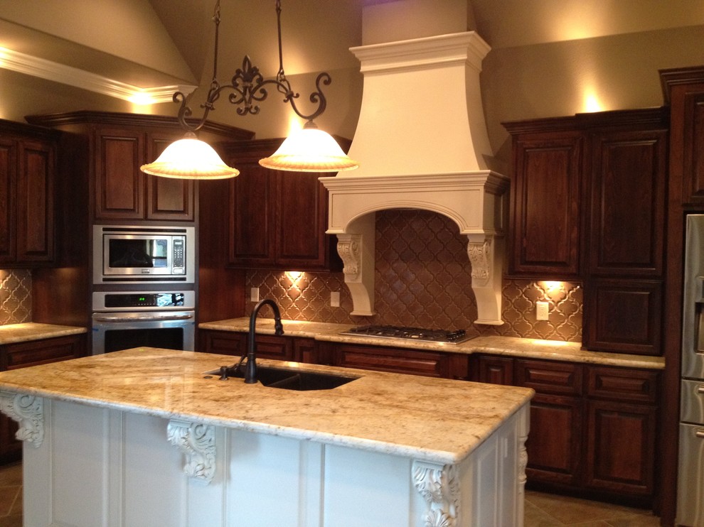 Acadian Dream Homes Custom Homes Traditional Kitchen Austin By