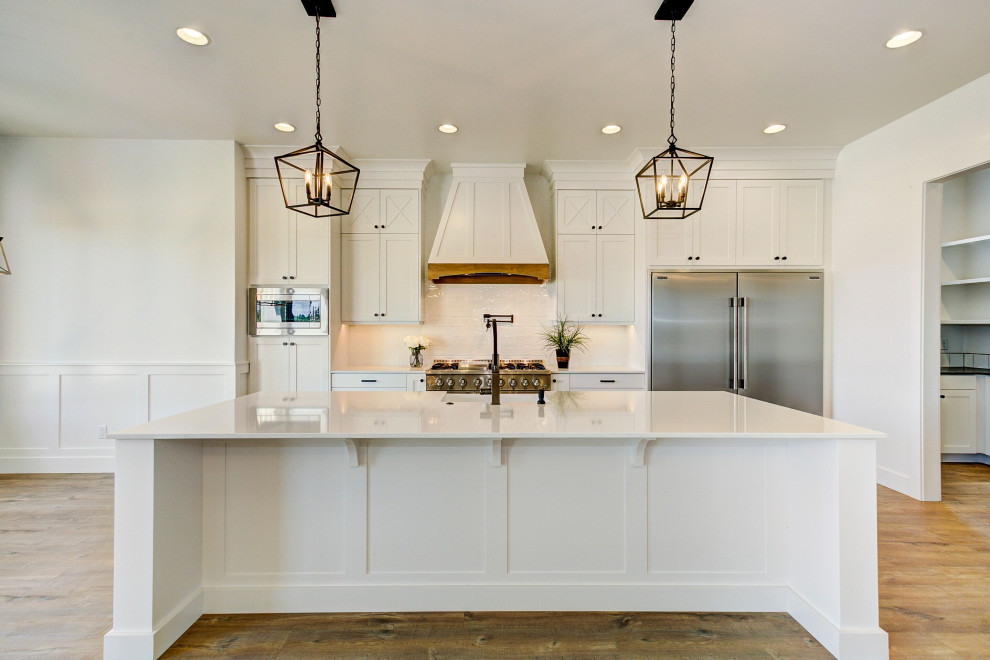 This is an example of a farmhouse kitchen in Boise.