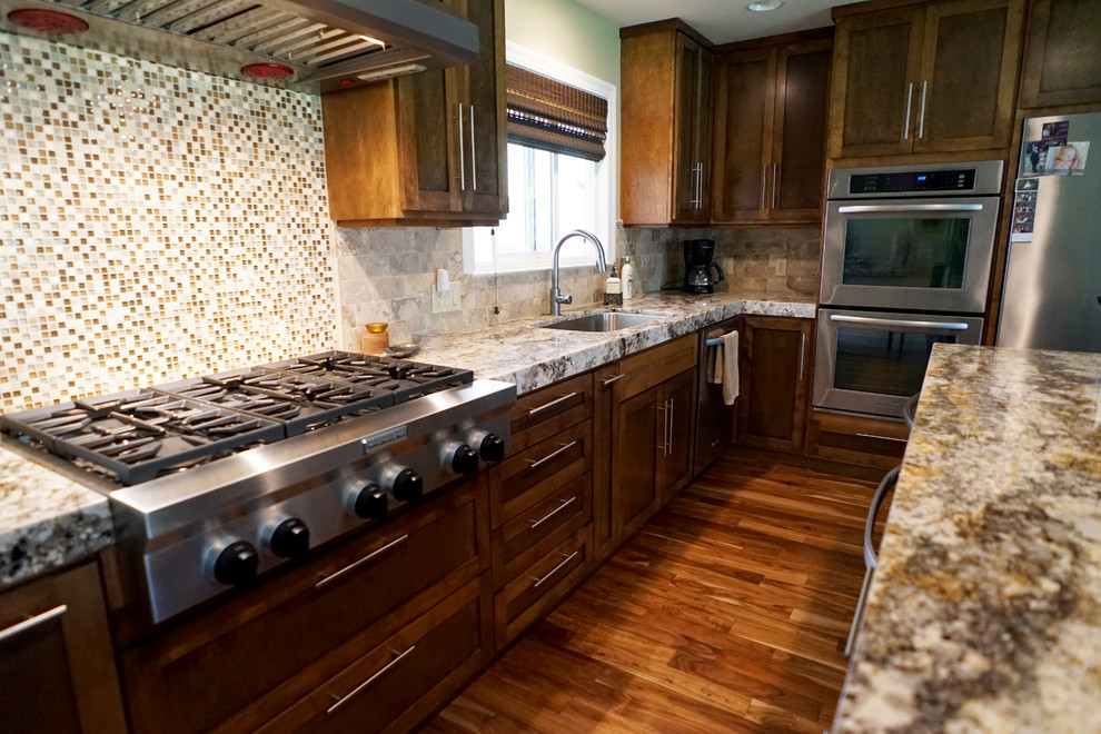 Adding Value with updated Kitchen and Bathrooms Traditional Kitchen Sacramento by