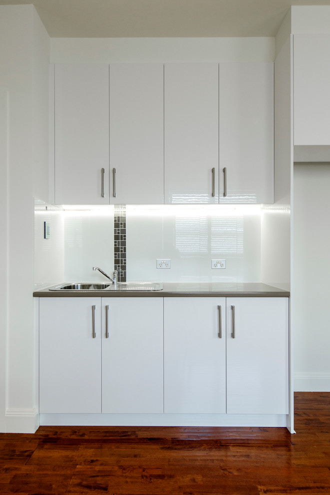 Minimalist kitchen photo in Adelaide