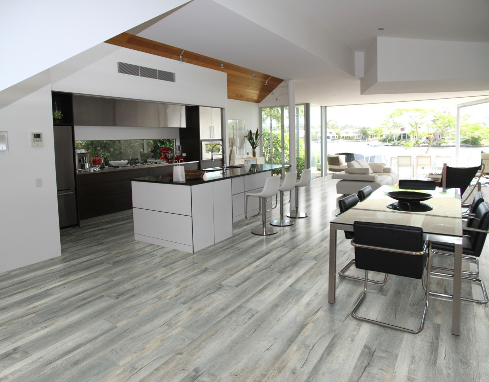 Esempio di una cucina con pavimento in vinile e pavimento grigio