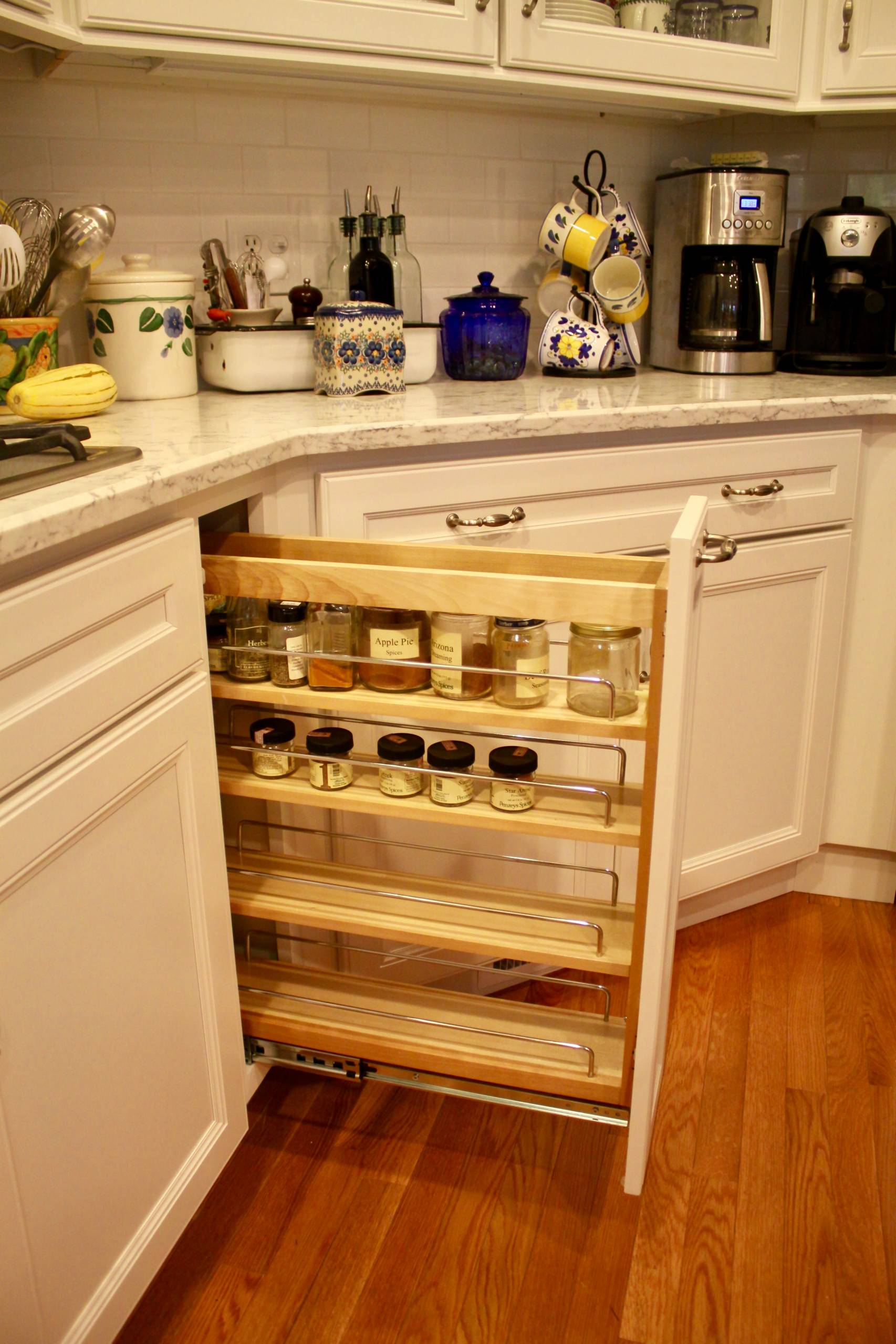 Pull Down Spice Rack - Homecrest Cabinetry