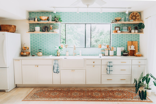 Airy Aqua Kitchen Backsplashki - Transitional - Kitchen - Hawaii