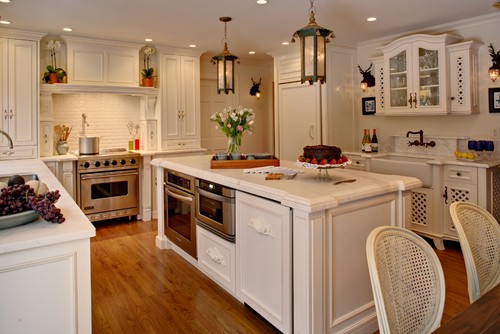 The Best Locations for Placing Wall Ovens in your Kitchen Designs