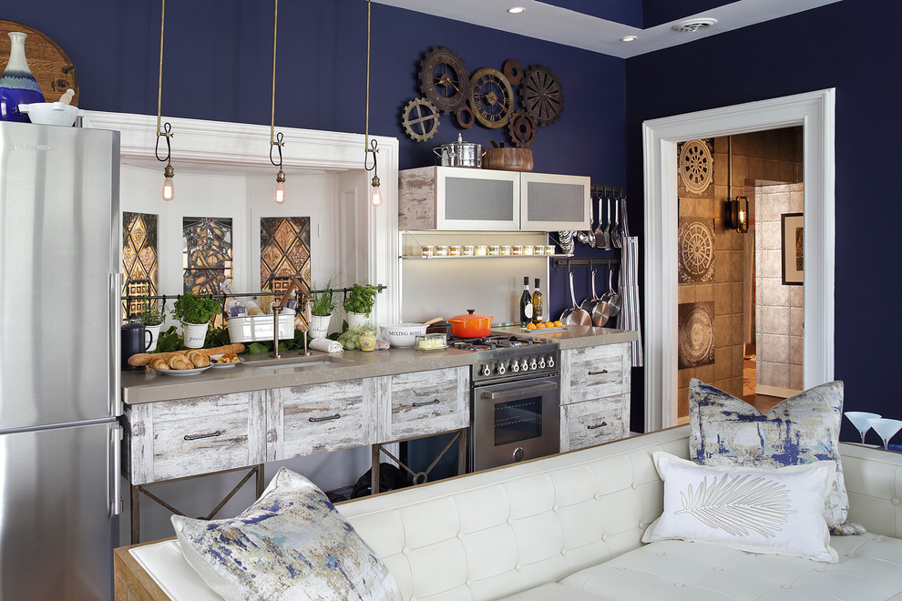 Inspiration for a cottage kitchen remodel in New York