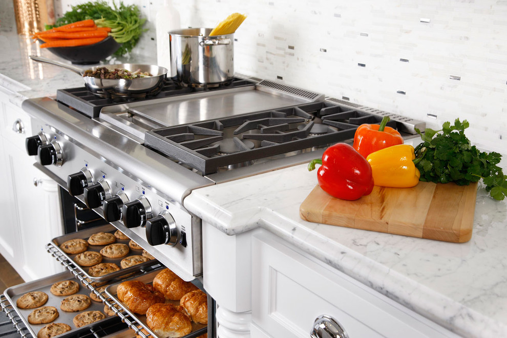 American Range Kitchen Appliance Inspirations Traditional Kitchen